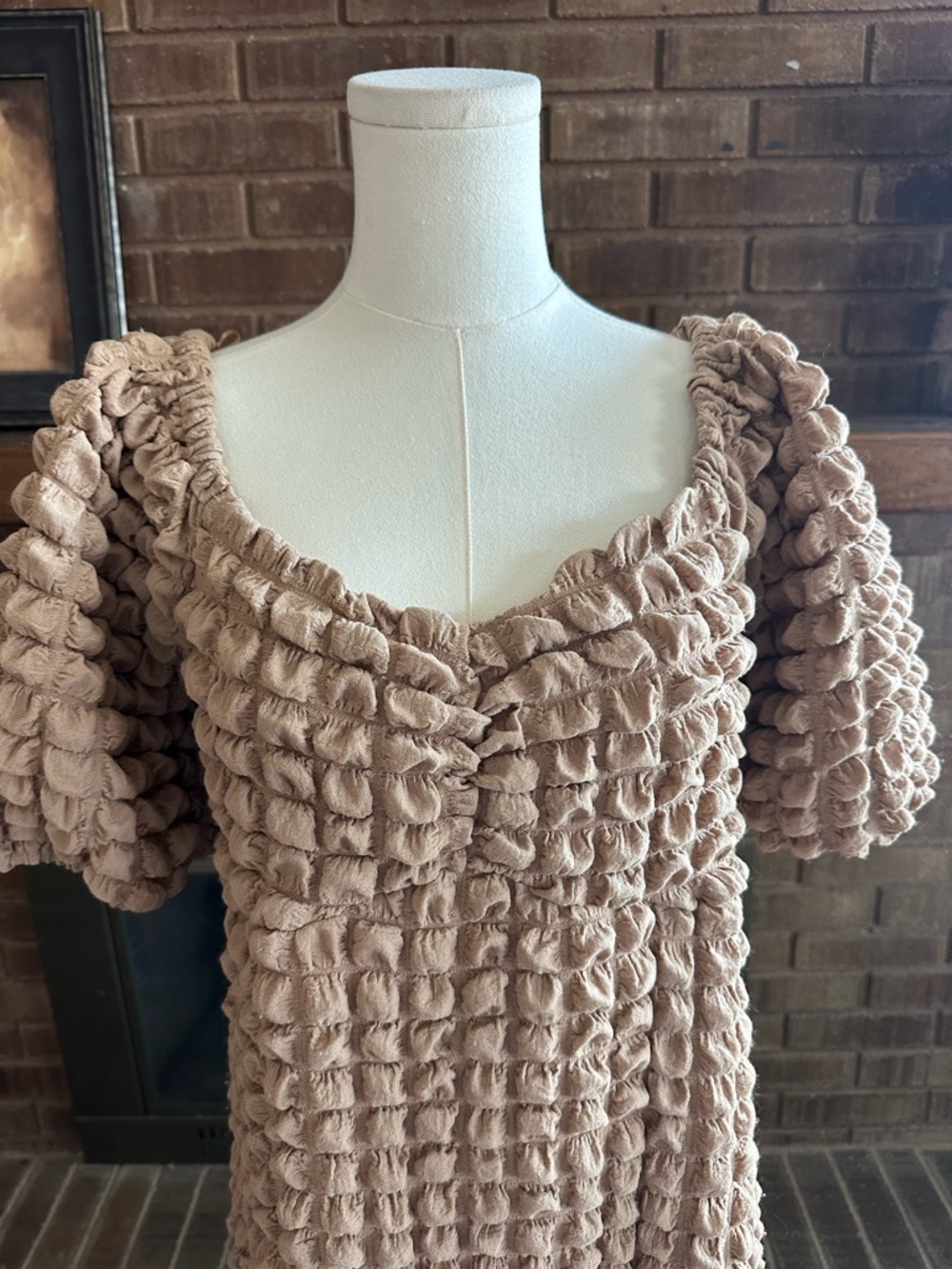 NWOT Böhme Miley Bubble Texture Midi Dress Tan Medium - Picture 4 of 7